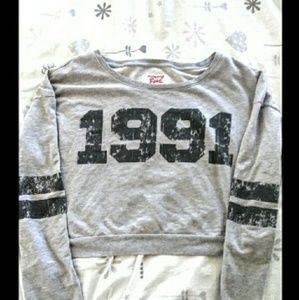 Crop sweater